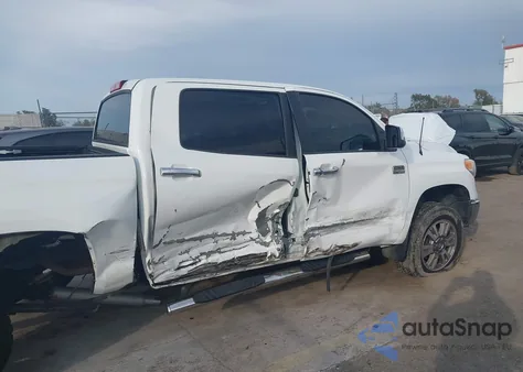 2017 Toyota Tundra 1794 5.7L V8 из США, поврежденный, VIN 5TFAW5F12HX591449